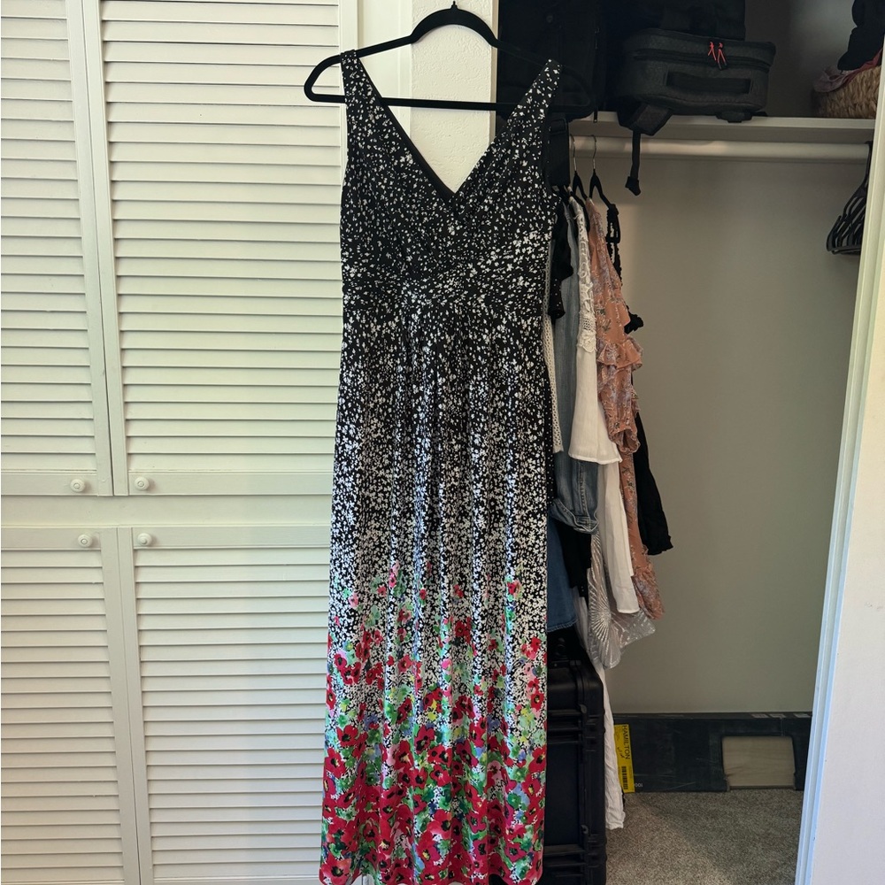 Chaps Black and Red Floral Maxi Dress